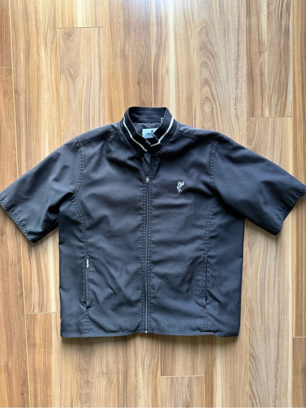 Vintage Ashworth jacket - size S